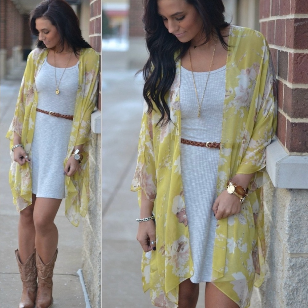 Cotton candy floral kimono ✨